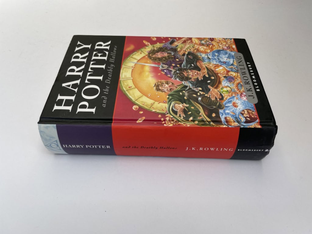 jk rowling harry potter and the deathly hallows first with bag 3