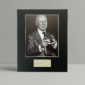 john gielgud signed pic1