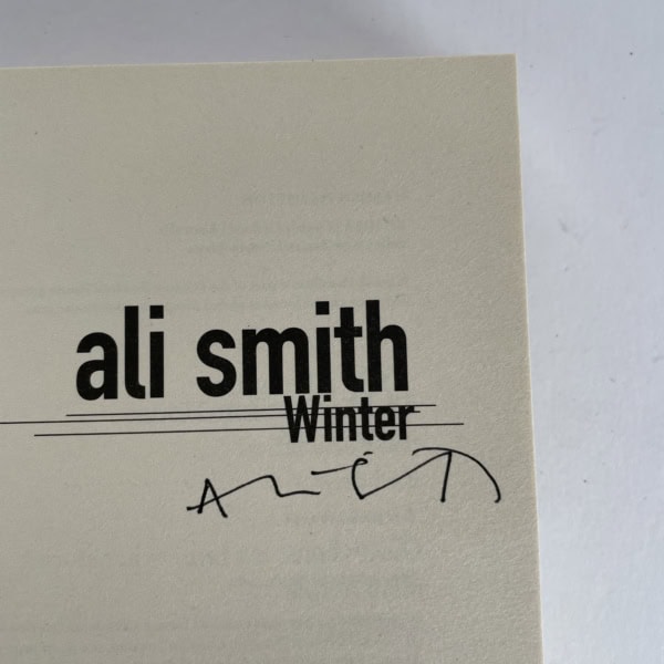 ali smith set signed3