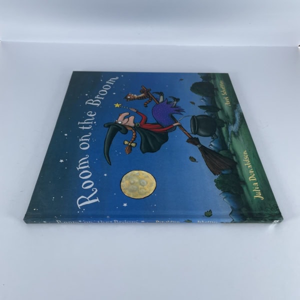 julia donaldson room on the broom with wrapper 3