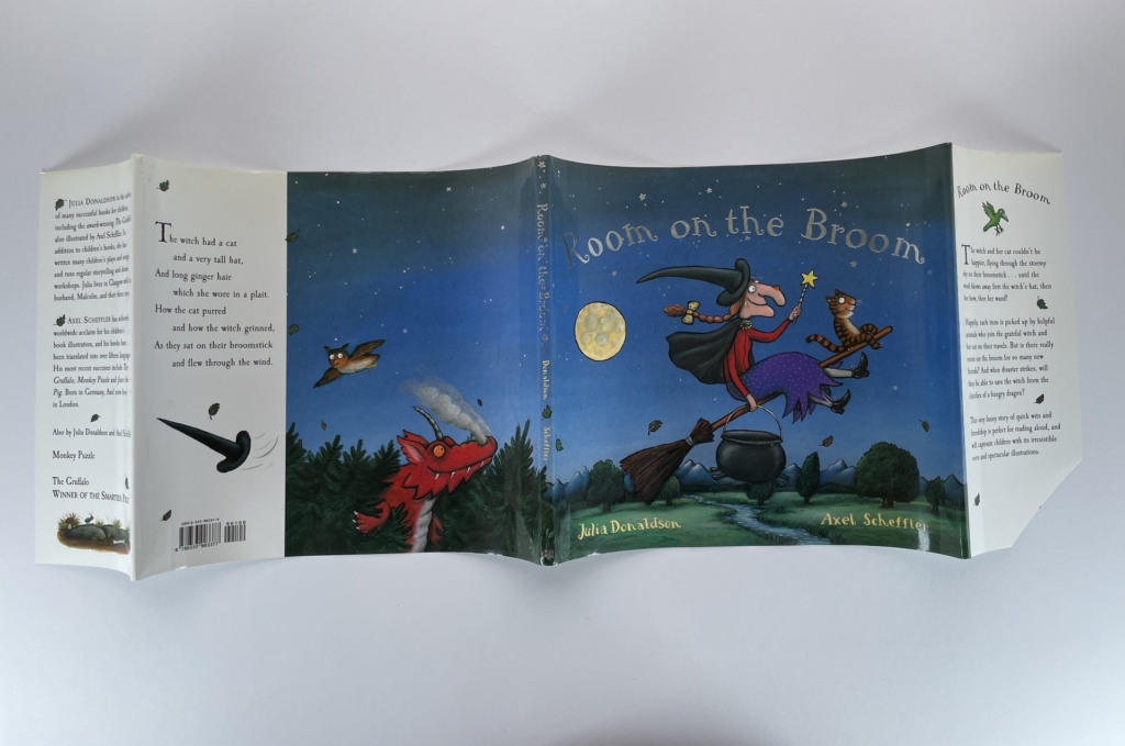 julia donaldson room on the broom with wrapper 4