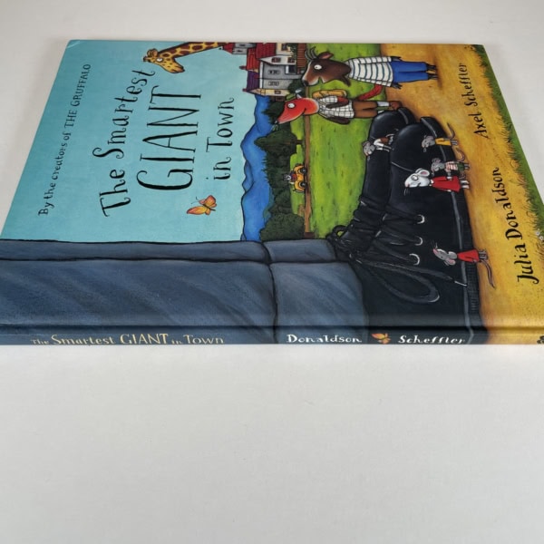 julia donaldson the smartest giant in town first 3