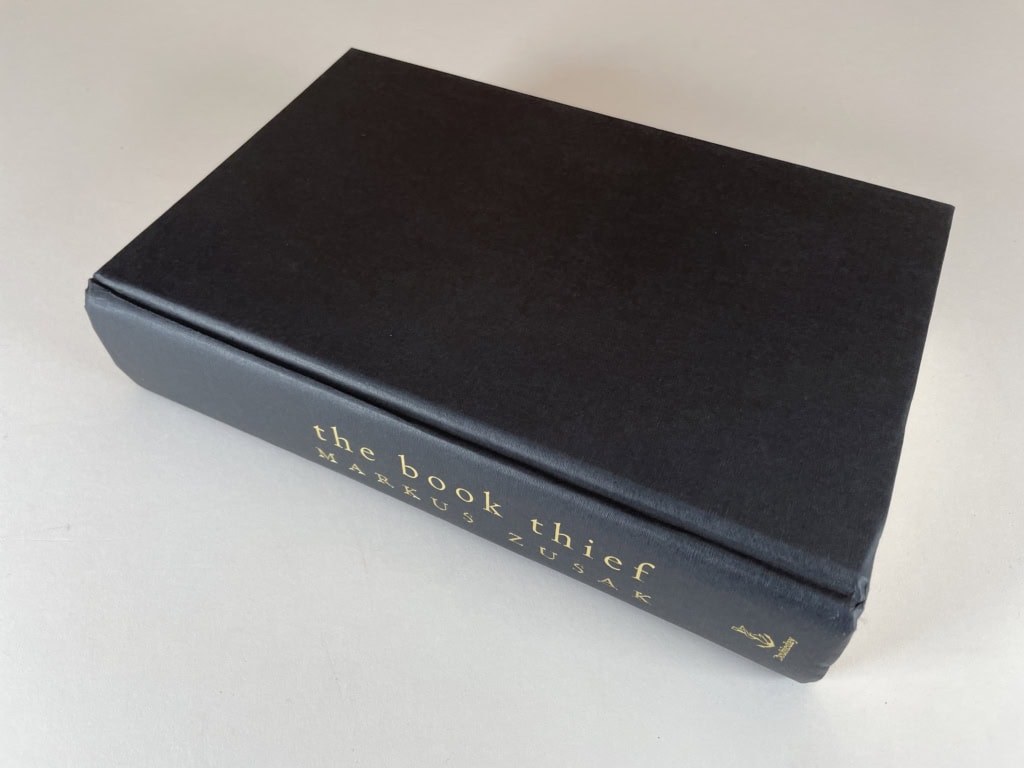 markus zusak the book thief first ed bookmark 3