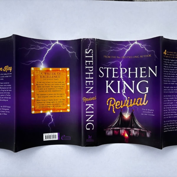 stephen king revival alt wrapper first uk edi 4