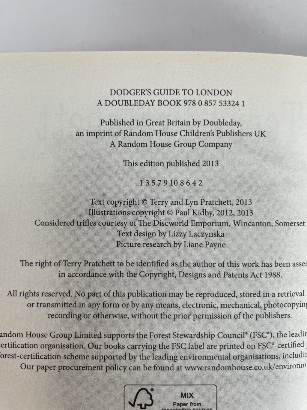 terry pratchett guide to london first 2