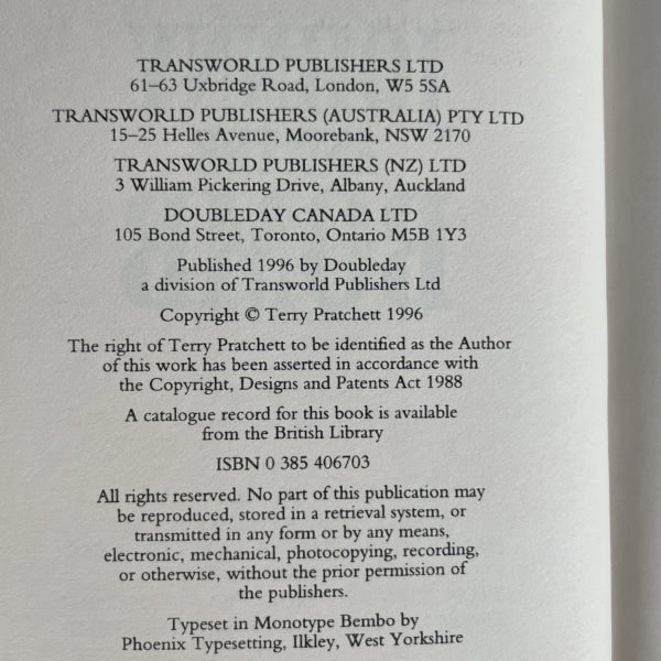 terry pratchett johnny and the bomb first 2