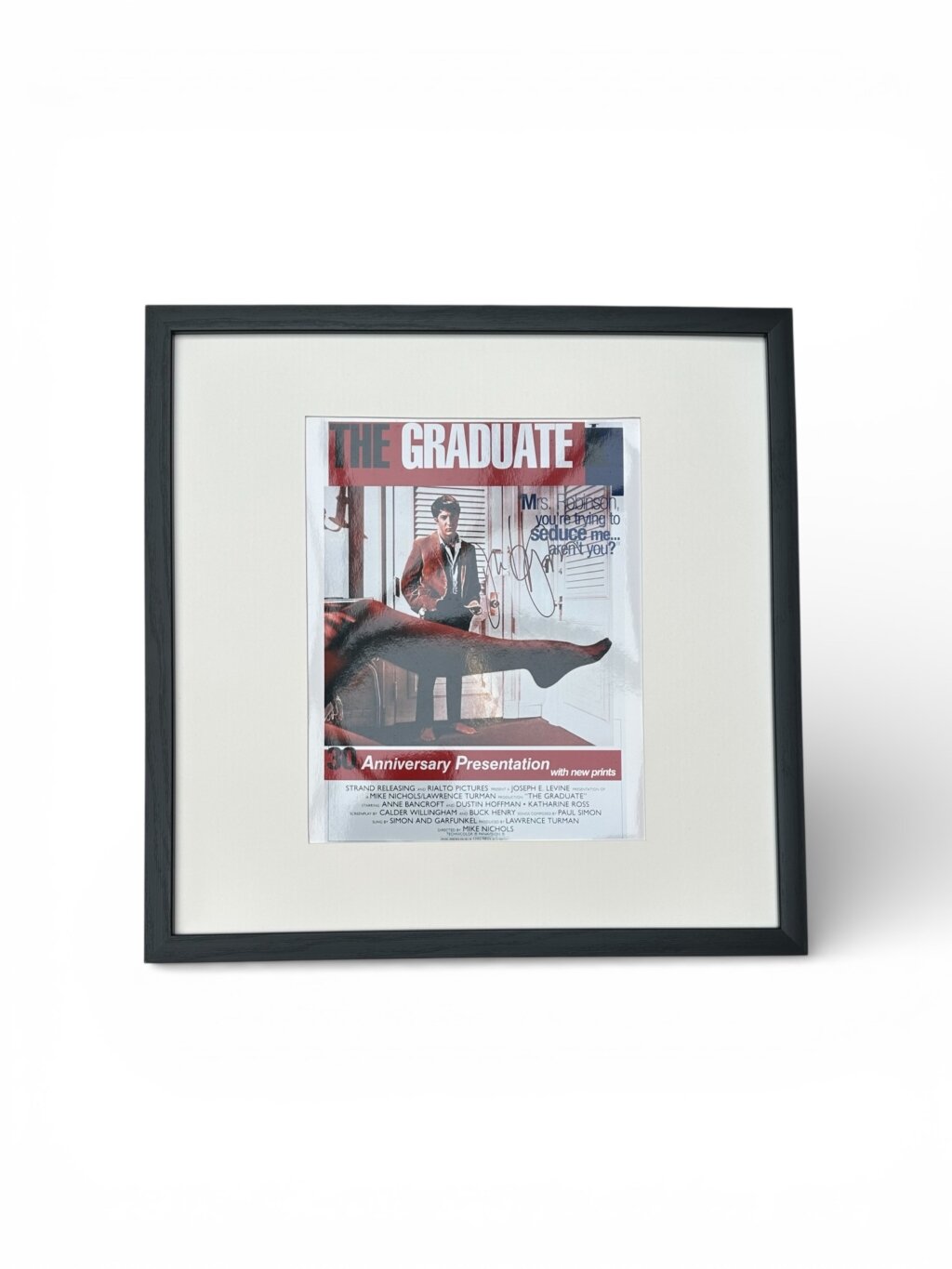 The Graduate - SIGNED photograph - Dustin Hoffman The Graduate - SIGNED photograph - Dustin Hoffman