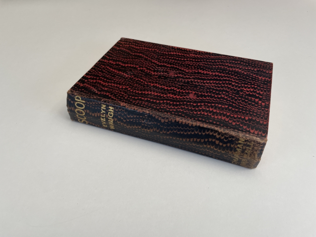 evelyn waugh scoop signed first 4