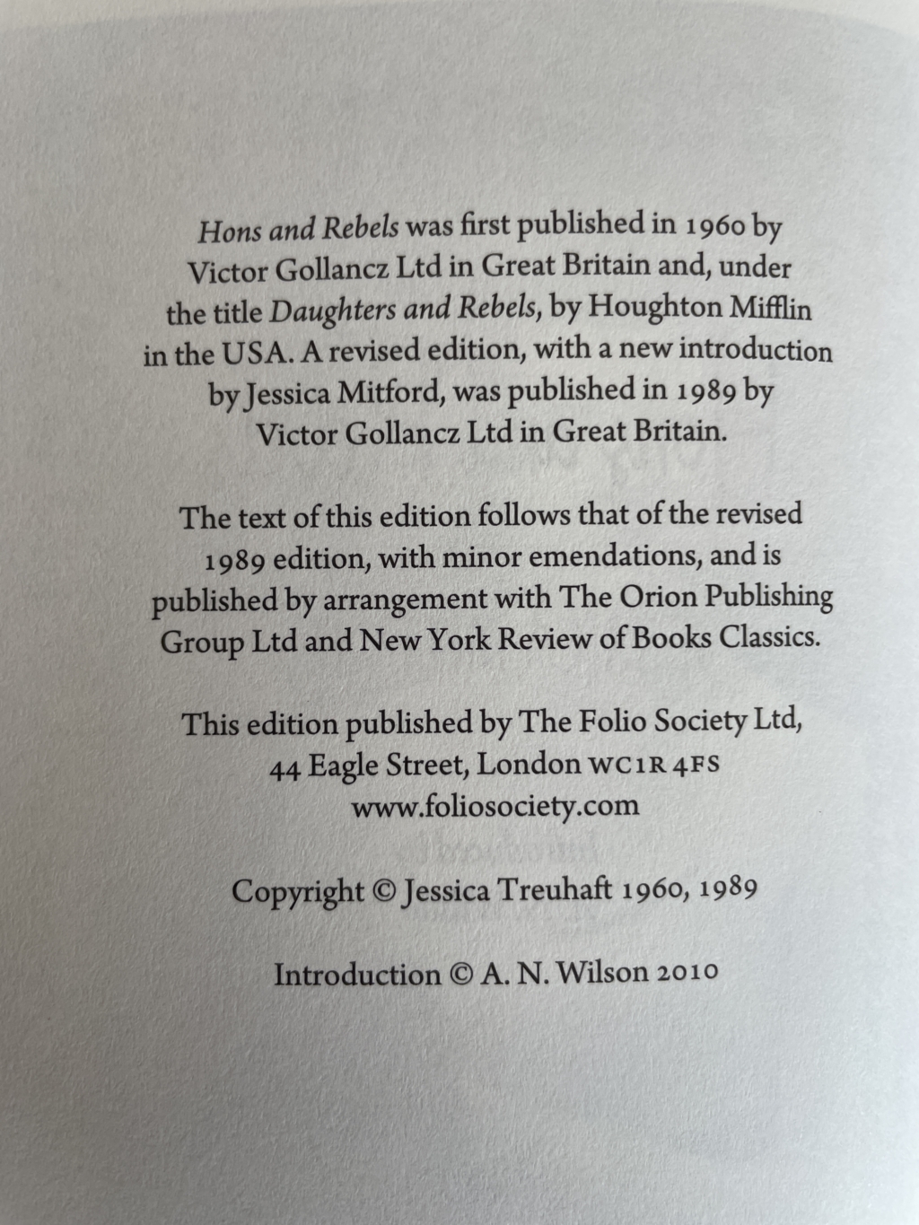 jessica mitford hons and rebels folio2