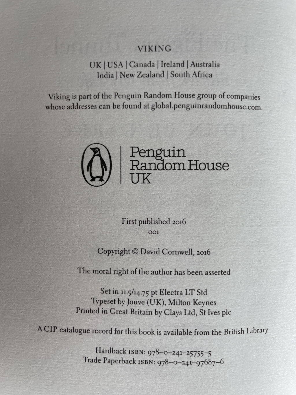 john le carre the pigeon tunnel first edition2