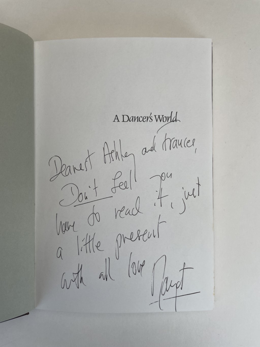 margot fonteyn a dancers world signed first edition2