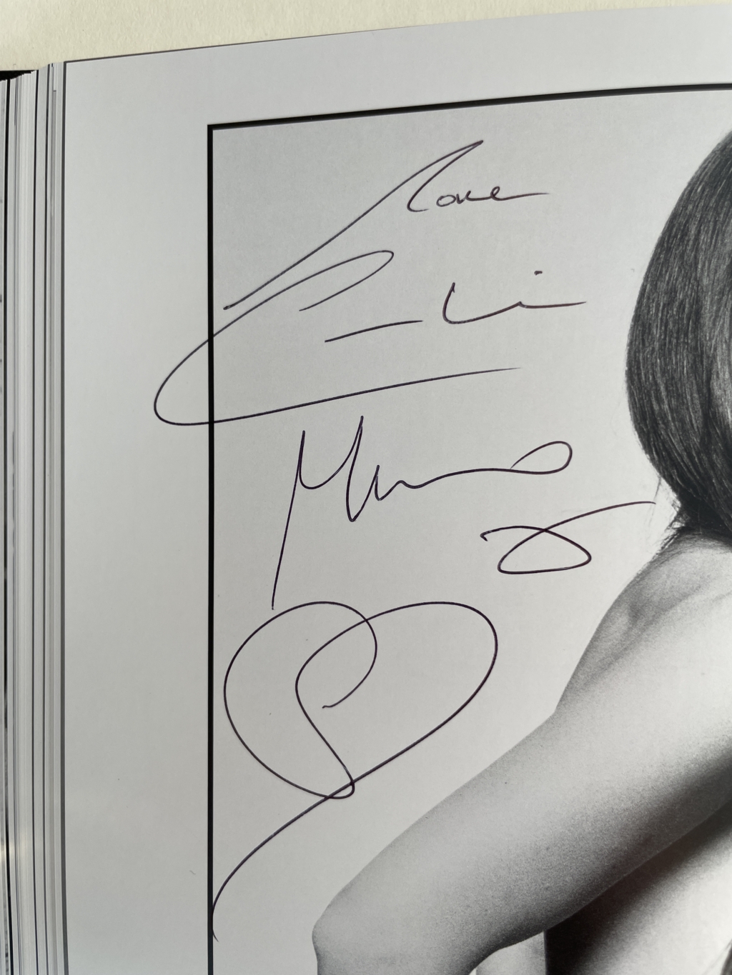 terry oneill all about bond multi signed 8