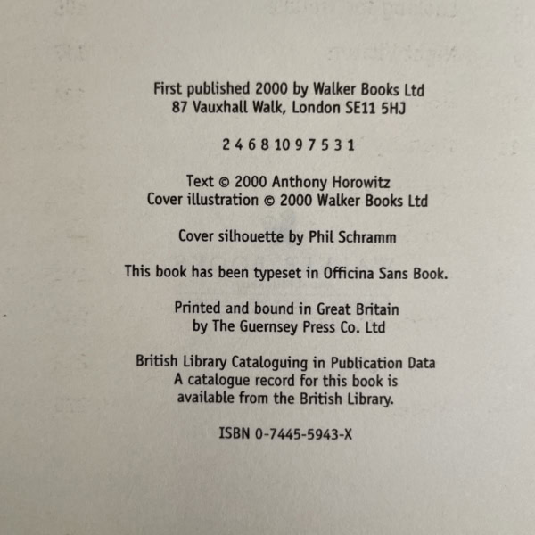 anthony horowitz stormbreaker first paperback2