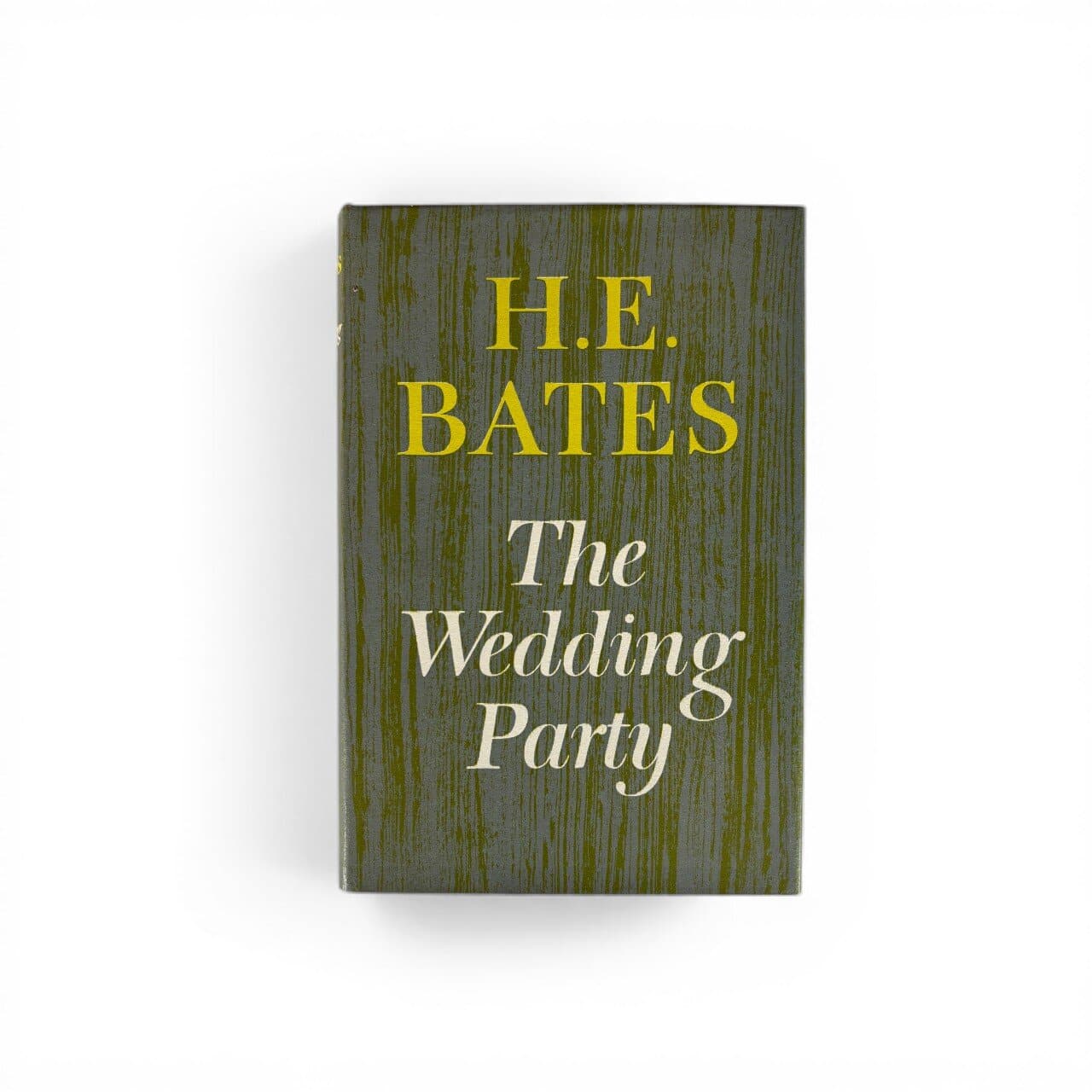 he bates the wedding party first edition1
