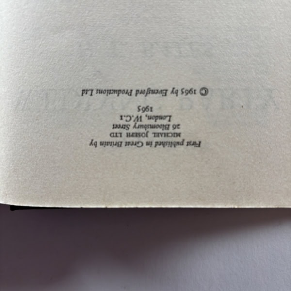 he bates the wedding party first edition2