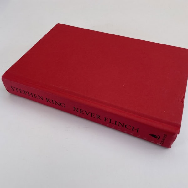 stephen king never flinch first us edition3