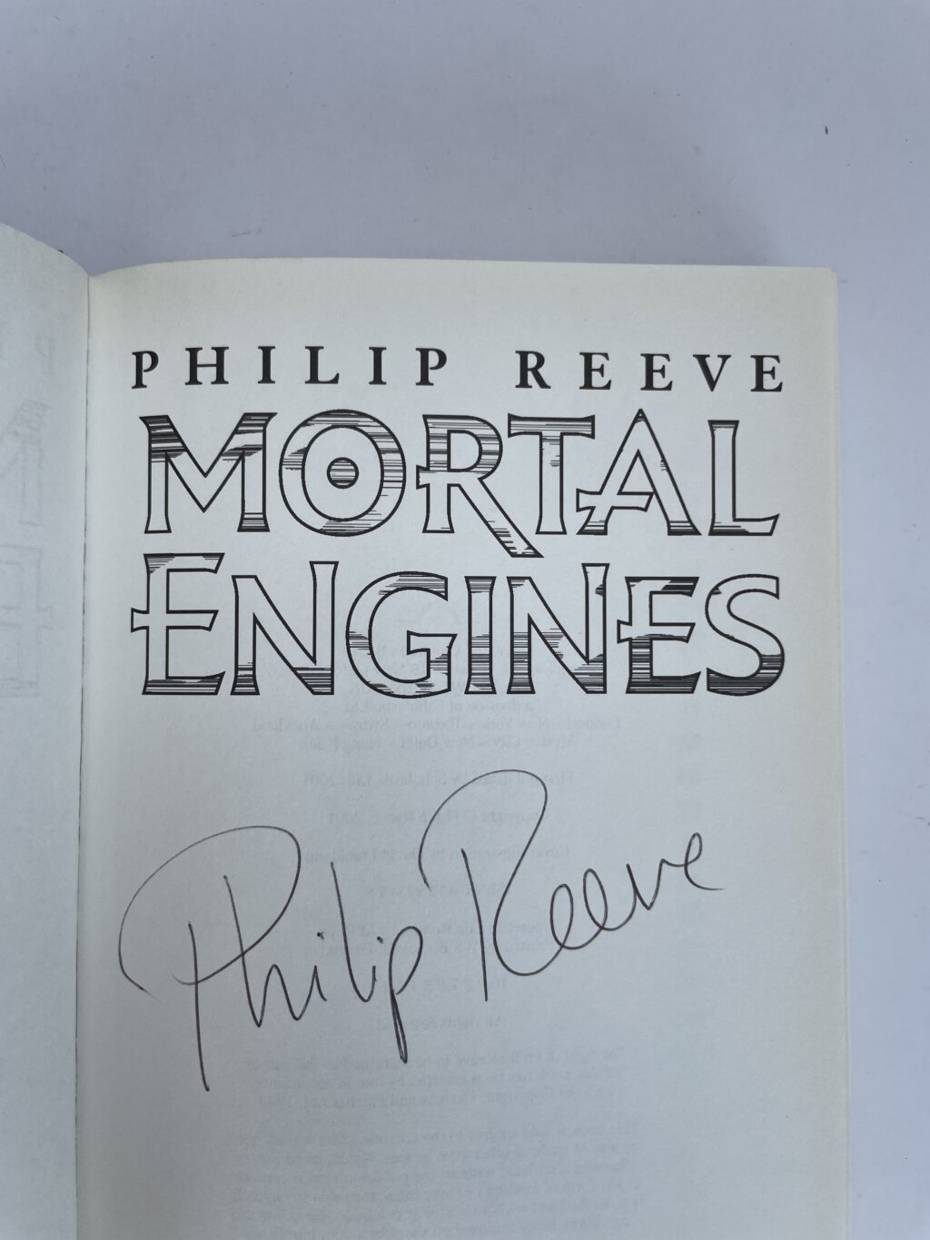 phillip reeve mortal engines signed first ed2