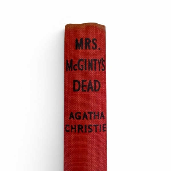 agtha christie no wrapper mrs mgintys dead 1