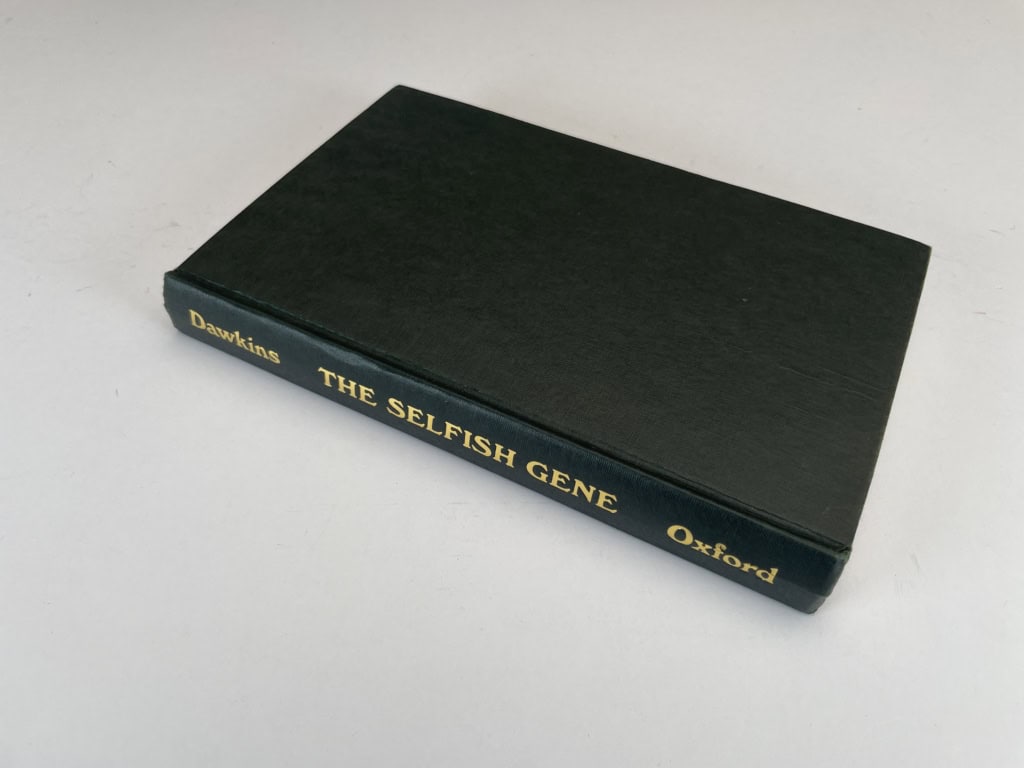 richard dawkins the selfish gene first edition3