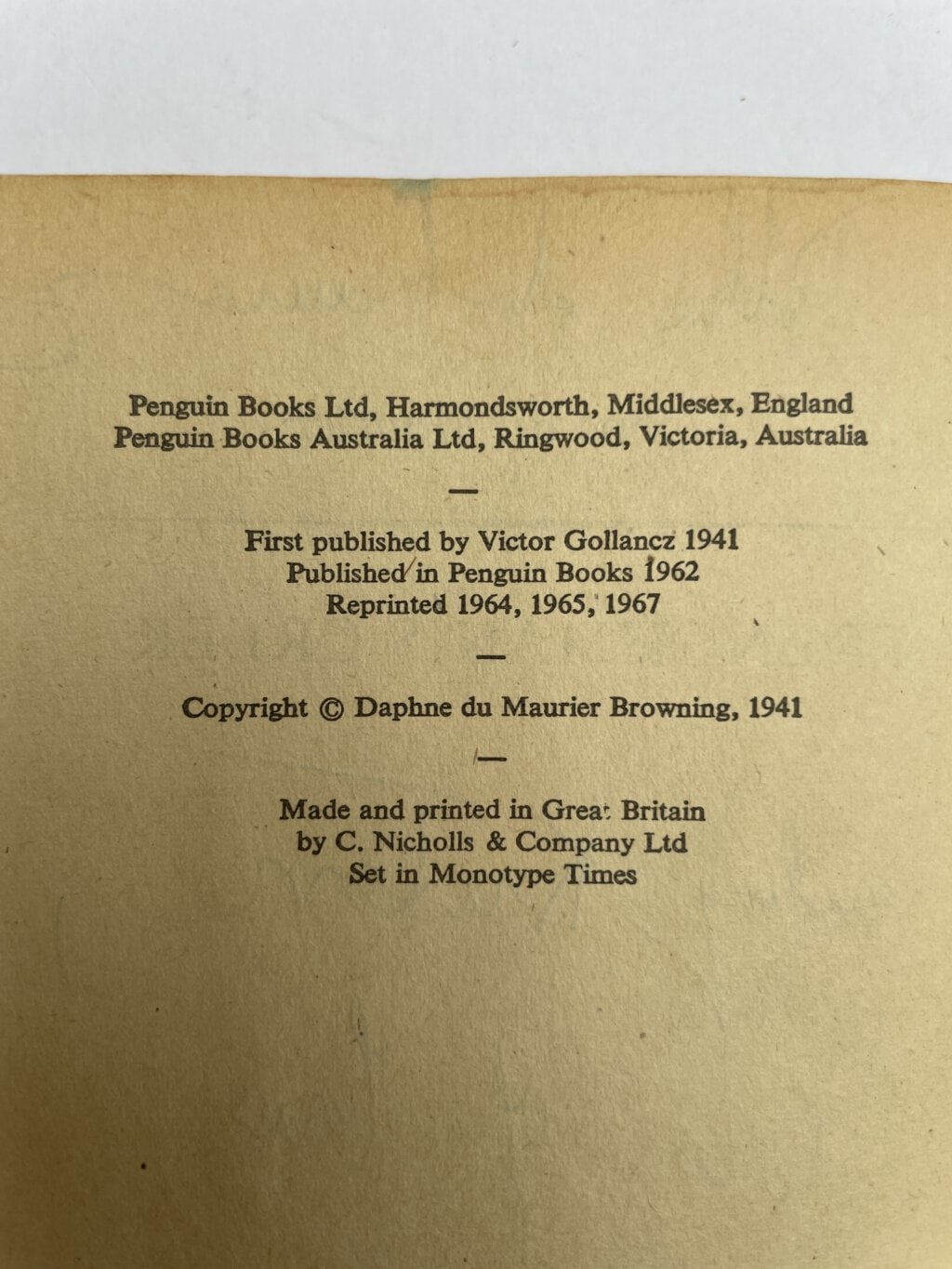 daphne du maurier frenchmans creek signed3