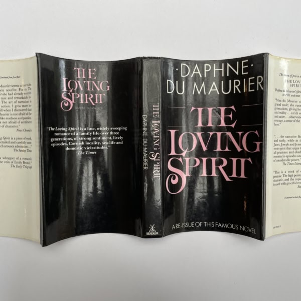 daphne du maurier the lovig spirit signed4