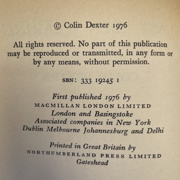 colin dexter last seen wearing first editon2