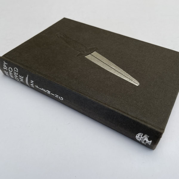 ian fleming the spy who loved me first edi 3