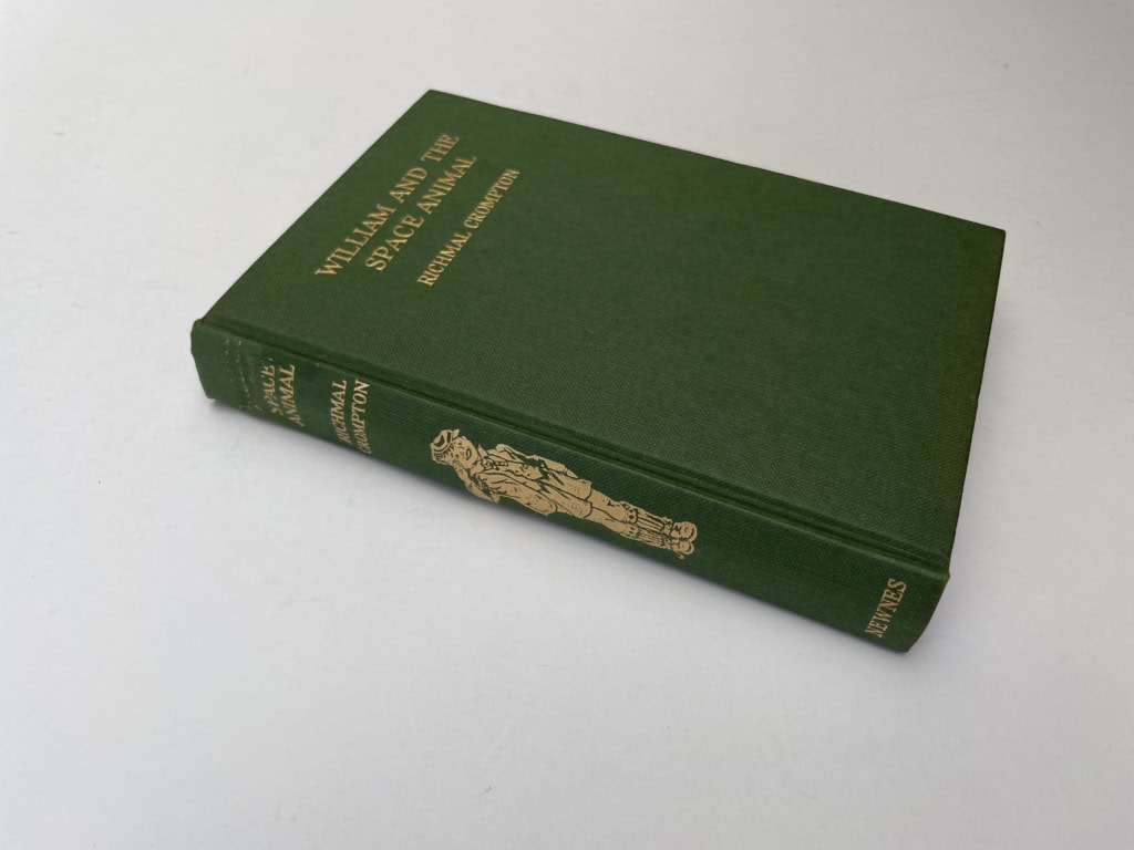 richmal crompton william and the space animal first edition3