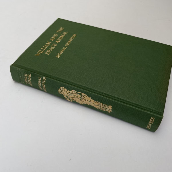 richmal crompton william and the space animal first edition3